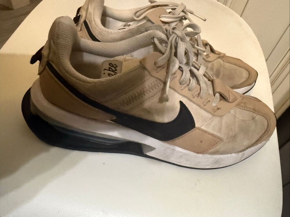 Nike Women's Air Max Pre-Day Athletic Running Shoes DC4025-100 Oatmeal Size 7